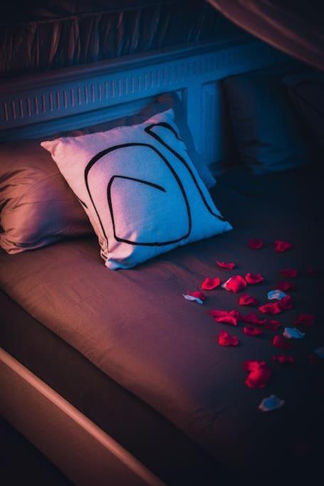 Love Cottage 2 Mit Whirlpool 哈根 外观 照片